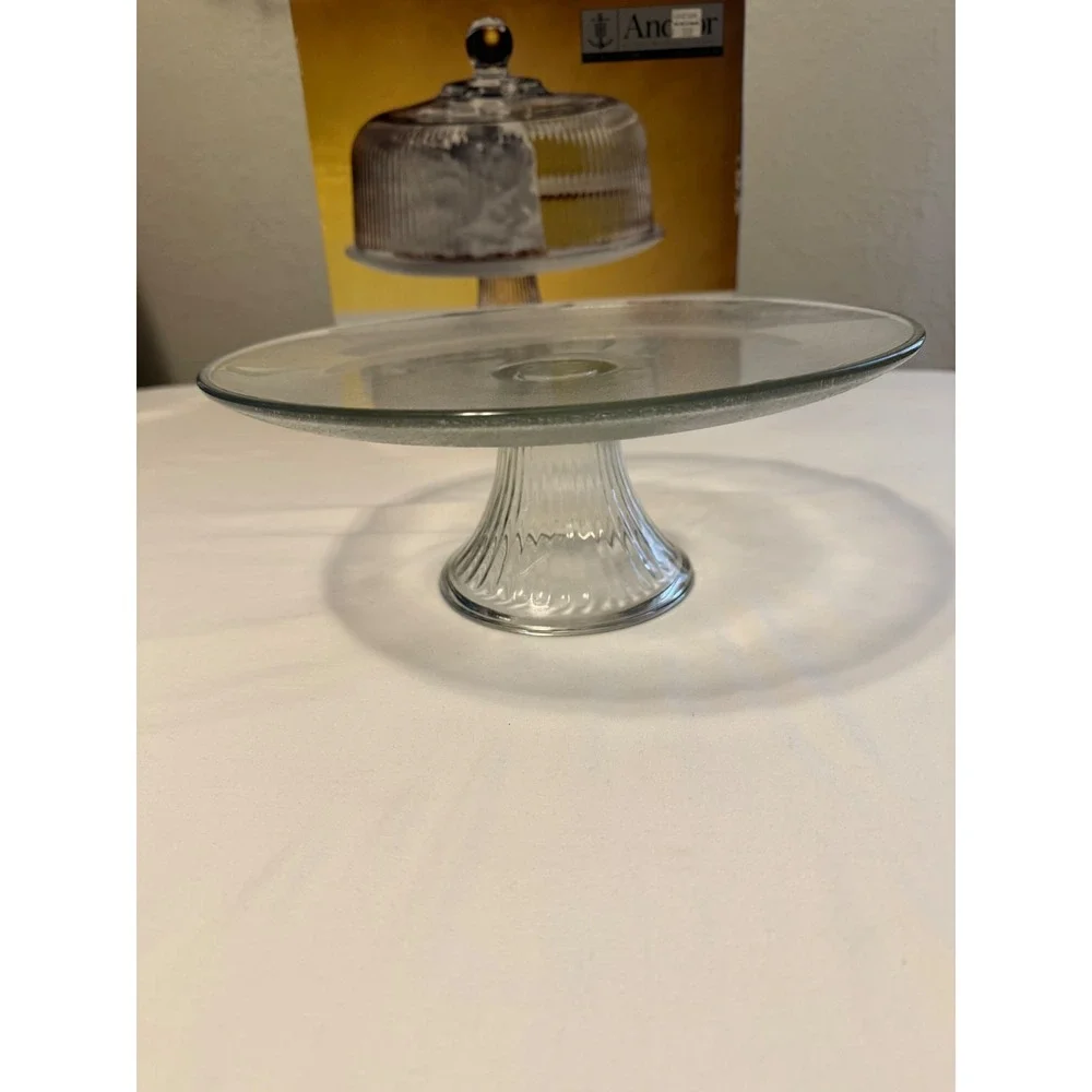 Anchor Hocking Platinum Collection Glass Cake Stand and Ribbed Dome Lid Set